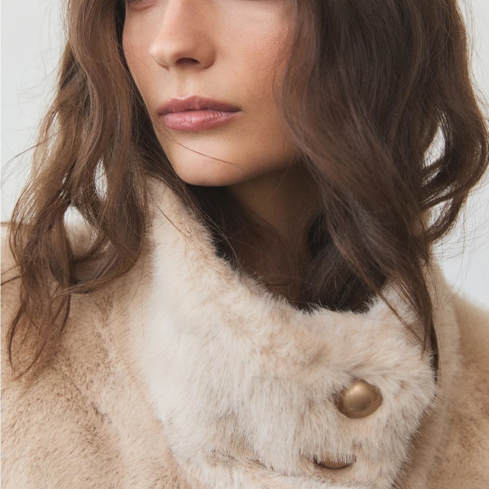Deluc Knox Jacket- Faux Fur- Size Small NWT - Picture 3 of 7